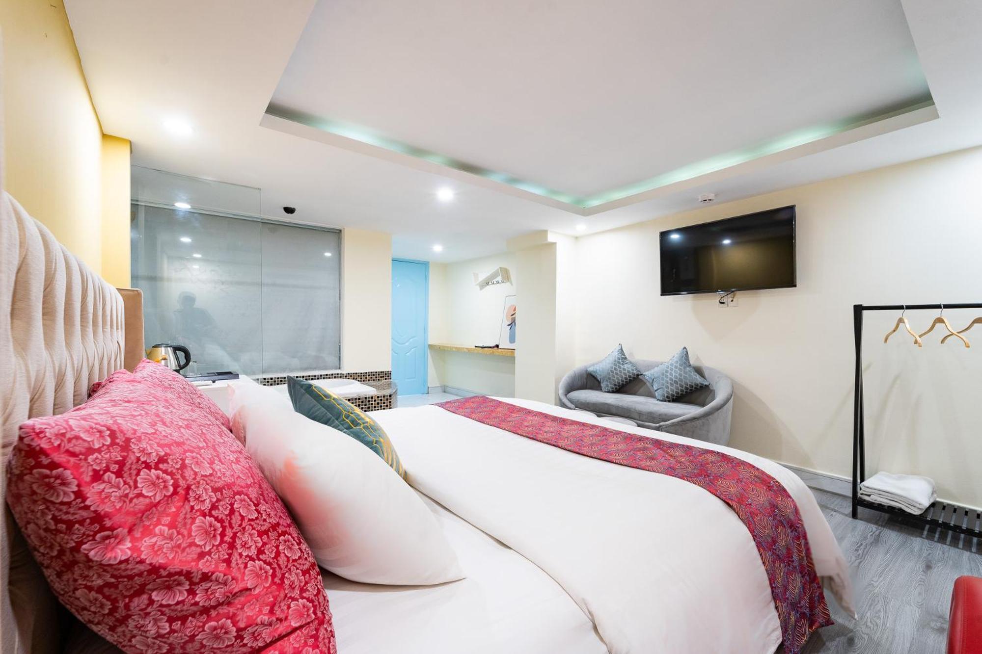 Hotel Collection O District Tan Binh Near Airport Formerly Joy Hô Chi Minh-Ville